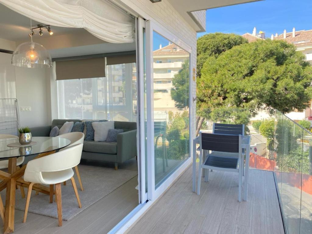 Brisa Puerto Marina Apartments Benalmadena Luaran gambar